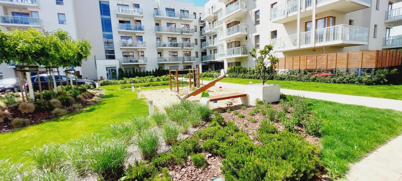 Central Apartments Baltica 1 & Parking Гданск Екстериор снимка